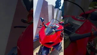 DUCATI PANIGALE V4S #ducati #panigalev4 #travelingwithraj #uk07rider #superbike #youtube #shorts