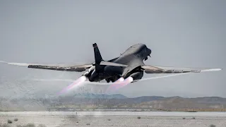 Stunning $320 Million US B-1 Lancer Blasts off at Full Afterburner