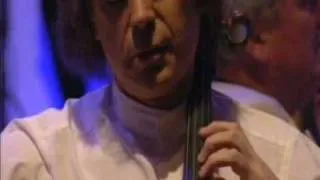 Julian Lloyd Webber plays The Swan by Saint Saens