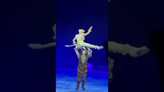 Disney’s on ice 🧊 Nala and Simba slo motion theatrical falling in love 🥰