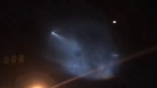 SpaceX Falcon 9 Rocket over Los Angeles