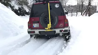 Suzuki Vitara jlx kar (snow) offroad