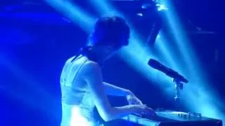 KIESZA "What Is Love" - live am 07.02.2015 im Gibson in Frankfurt