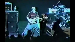 Rage Against the Machine - Bullet In The Head, Live in Santa Monica 1993