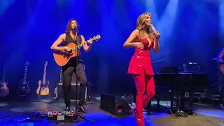 Delta Goodrem - Almost Here (live @ O2 Shepherd's Bush Empire, Aug 27th 2023)