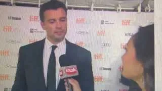 Tom Welling on the red carpet at TIFF (eTalk interview)