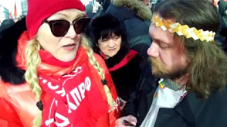 Красная шапочка или снегурочка?  Царь на митинге КПРФ 23 февраля 2019