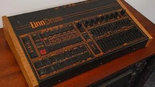 Linn Electronics LinnDrum Vintage Drum Machine Basic Demo