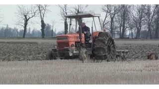 447-Agricoltura-C.Baitana di Gaggiano MI-Aratura 06-04-2013