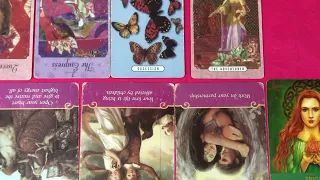 Ai đang đến trong cuộc sống Tình yêu của Bạn -Họ là Ai kết nối thế nào-Phương Nga Tarot