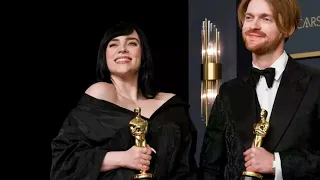 How Billie Eilish Just Made History at the 2022 Oscars