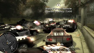 Police chase but with more cops (NFS: MW)