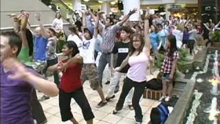 Mamma Mia Flash Mob - Ballston Mall, Arlington, VA, May 2