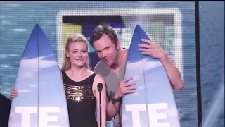 Joel McHale and Gillian Jacobs Presenting at the Teen Choice Awards 2011