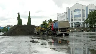 Дорожные работы в центре Шадринска