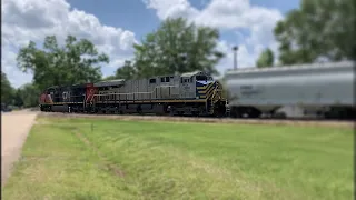 CN 3918 ex-Citirail trails on a westbound M202 thru Hammond, LA on 5/16/22!! With an AWESOME crew.