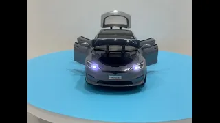 Macheta Tesla model S Unboxing