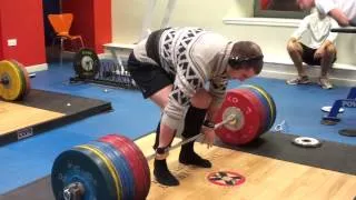 275 kg x 1 Deadlift