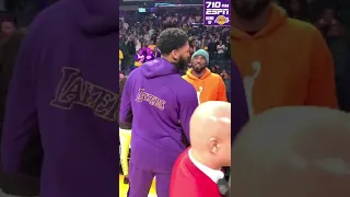 Kobe and Gigi entering Staples for what would be their final Lakers game (12/29/19) #shorts