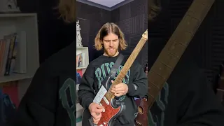 This Guitar makes ASMR sounds...