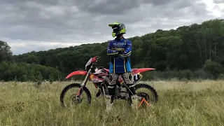 Прохват на Honda CR 125... Дорога домой... Пытаюсь догнать на Geon scrambler 250