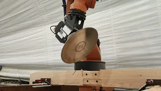 Wood cutting with robot KUKA KR360 Krc4 with HSD Spindle