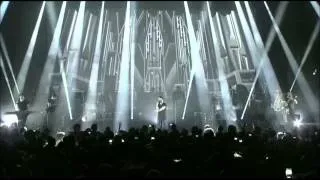 Woodkid-Iron live