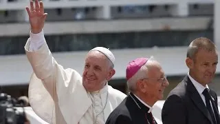 Pope Francis arrives in the United States