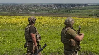 "Gut gemacht, Soldaten!"- Ukraine meldet Vorstöße in Richtung Bachmut