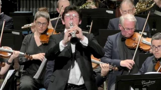 Kevin Spagnolo plays Weber n2 Clarinet Concerto