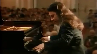 Alexei Sultanov plays Prokofiev - Piano Sonata No. 7 (Moscow, 1998)