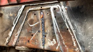 How Repair Truck Chassis Frame Broken into Centre Due to Overloading