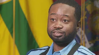 Kenner Officer Clarence Carr reflects after pulling four from sinking car