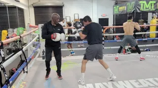 LIVE-  Floyd Mayweather and Jeff Mayweather training