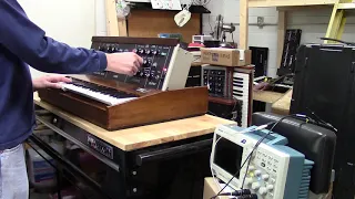 Jeff's Minimoog Restoration (by Synthpro)