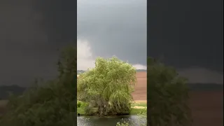 Tornado touches down in Nottawa, Michigan