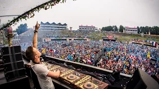 Dannic Live at Tomorrowland 2015 [FULL HD]