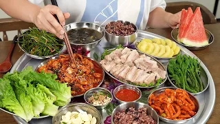 Cooking MUKBANG :) Boiled pork and stir-fried squid are really delicious.