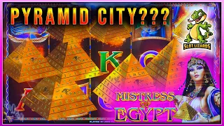 GIMME THOSE PYRAMIDS! Mistress of Egypt by IGT. MAX BET BONUS HUNTING!