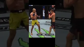 José Aldo landing clean and impressive body shots on Petr Yan. #josealdo #petryan #ufc #mma