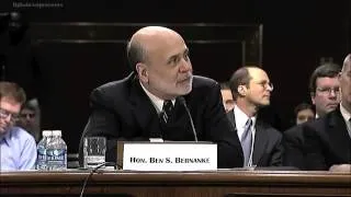 Elizabeth Warren Grills Ben Bernanke on 'Too Big to Fail'