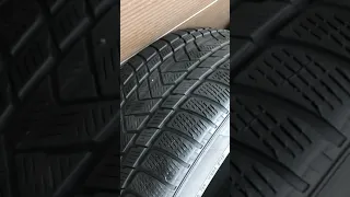 285/40/22 Pirelli