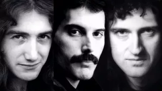 Queen - Hammer to fall (Voice, Bass and Guitar only)