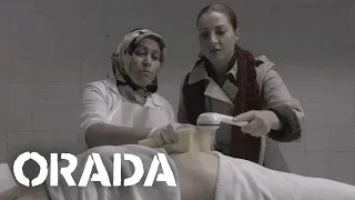 Annesinin Yıkamasına Girdi | Orada