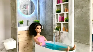 DIY Miniature Barbie Bathroom