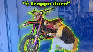 La mia ragazza modifica il mio ktm