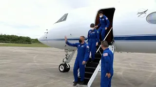 Astronauts arrive for SpaceX Crew-4 flight