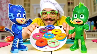 Donuts de plastilina Play Doh. Cocina para niños con los Héroes en Pijama. Juguetes de PJ Masks