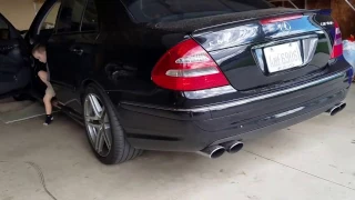 2005 Mercedes-Benz e55 amg. Cold start. Custom exhaust.