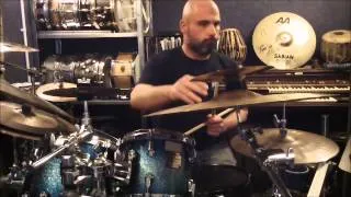 DRUM LESSON: Single stroke & paradiddle combination grooves